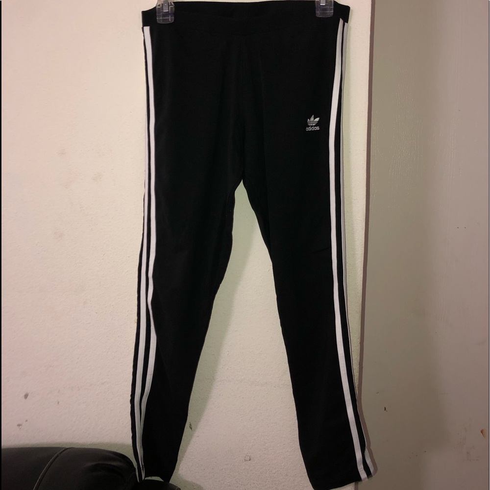 Adidas classic black leggings